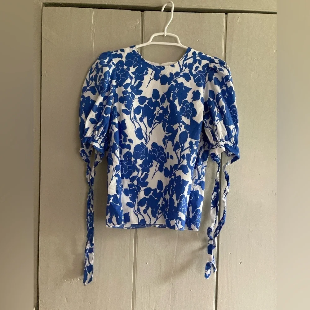 Tuckernuck Hyacinth House Blue Floral Puff Sleeve Blouse Size S Preppy
